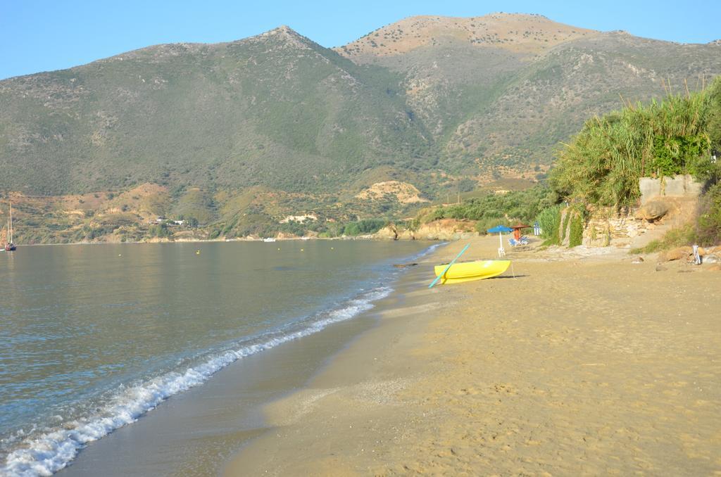 Skoutari Beach Hotel Exterior photo