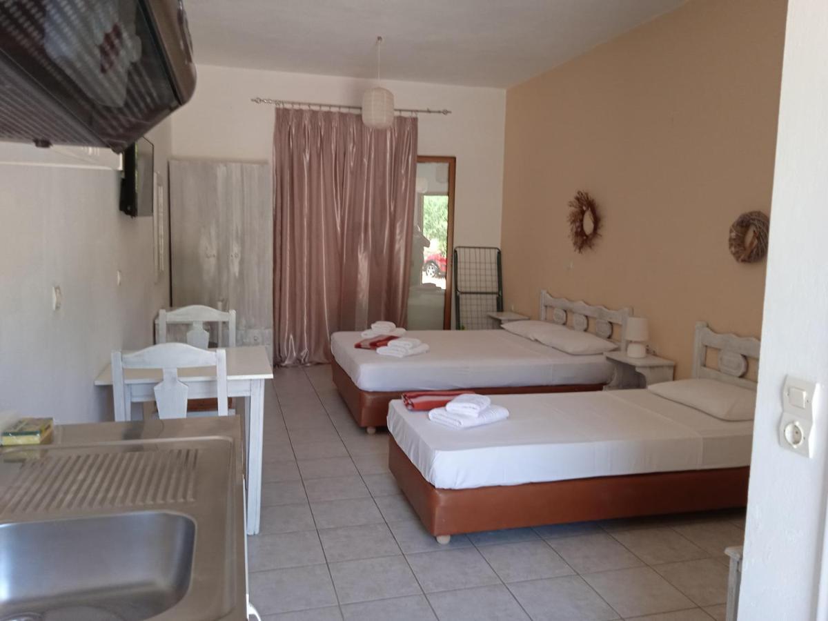 Skoutari Beach Hotel Exterior photo